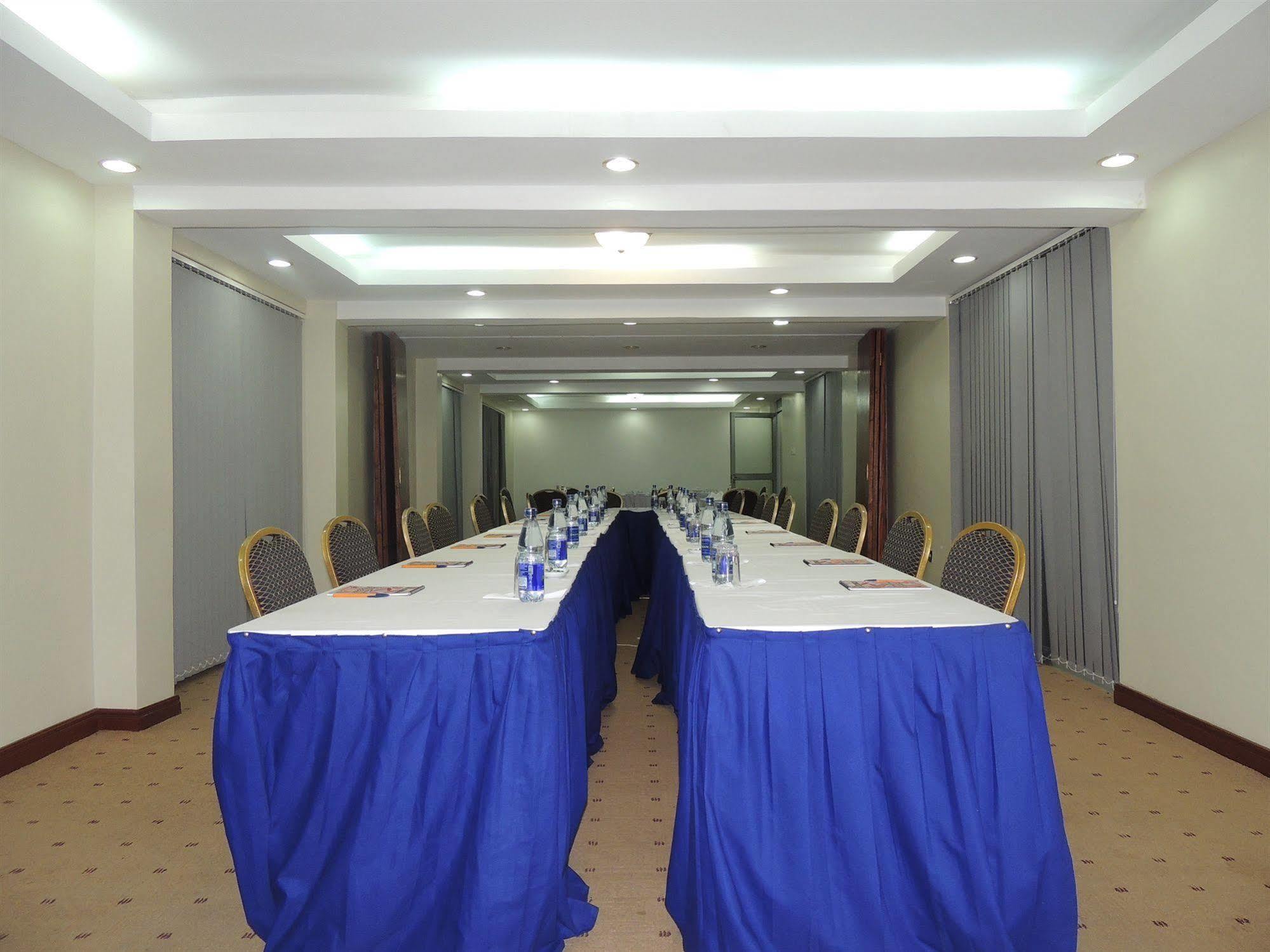Nairobi Upperhill Hotel Kültér fotó